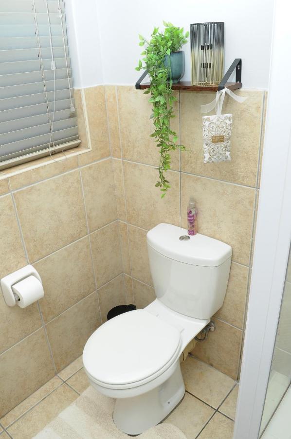 The Island Club Luxury 2 Bedroom Apartment Cape Town Bagian luar foto